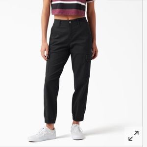 Dickies Black Cargo Joggers size 3/26.